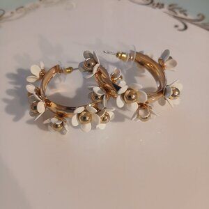 185- White Enamel Floral Hoop Earrings